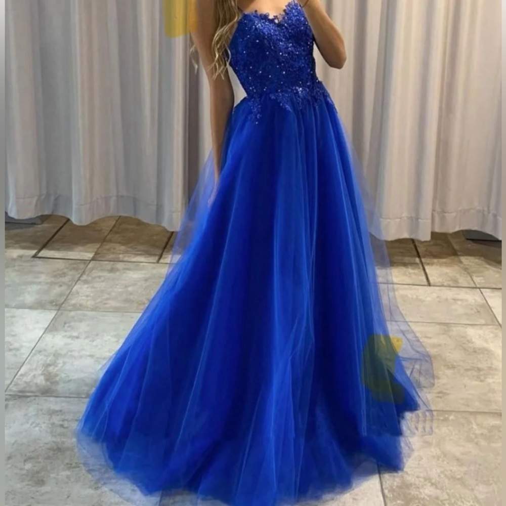 JK Prom Royal Blue Tulle Gown with Sweetheart Neckline and Lace for Prom